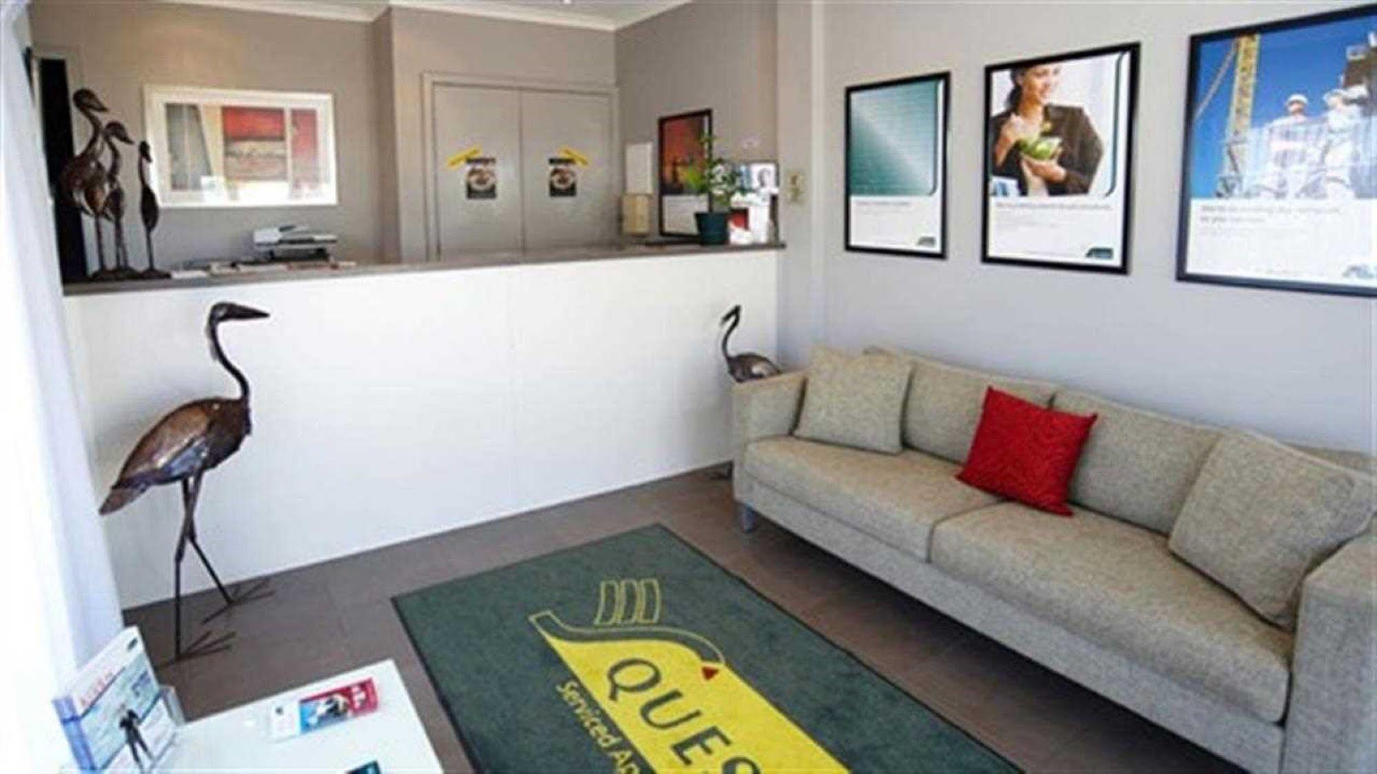 เควสแซงทัวรีเลคอพาร์ตเมนท์ Aparthotel พอยท์คุก ภายนอก รูปภาพ